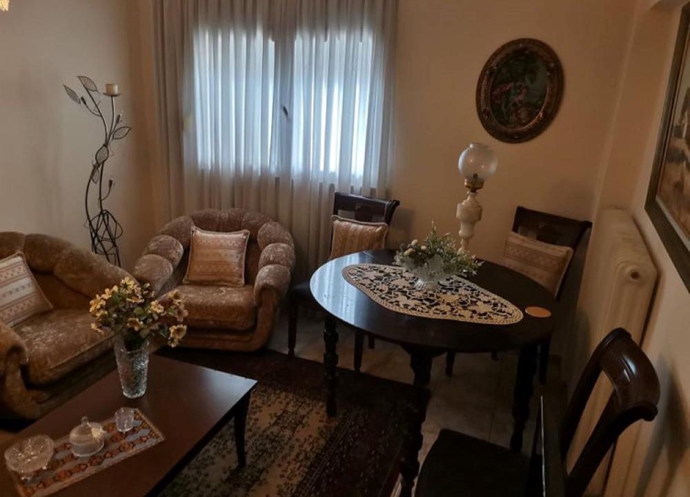 Trikala Apartment | Σπίτι στη Γωνία