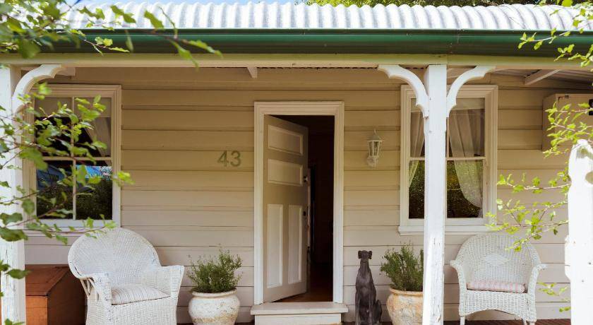 Blackheath House | 100 m² House ∙ 3 bedrooms ∙ 6 guests