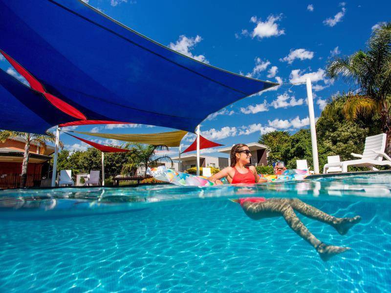Braybrook Resort | 100 m² Resort ∙ 3 bedrooms ∙ 127 guests