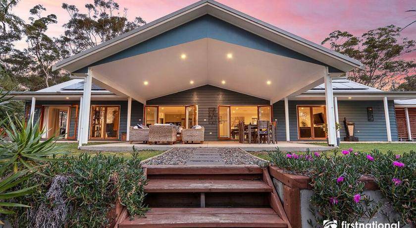 Anna Bay House | 10000 m² House ∙ 5 bedrooms ∙ 11 guests