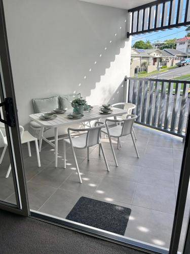 Manly Apartment | 101 m² Apartment ∙ 2 bedrooms ∙ 5 guests