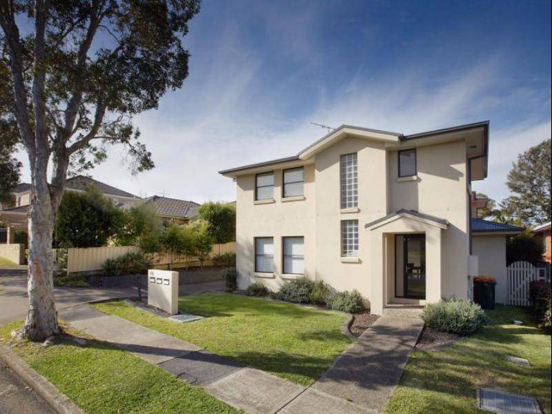 Charlestown Apartment | 110 m² Apartment ∙ 3 bedrooms ∙ 7 guests