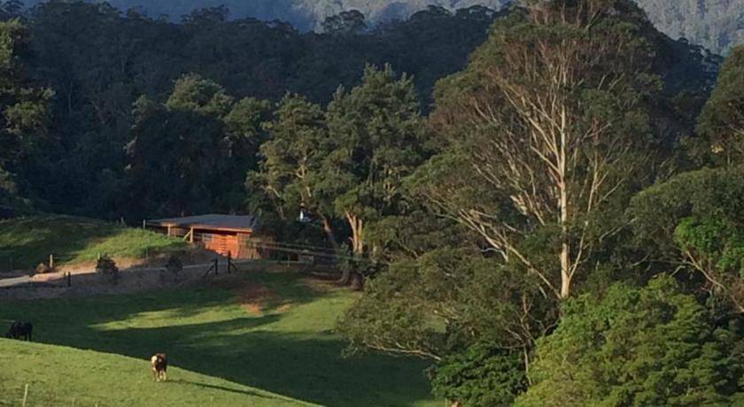 Barrengarry Resort | 120 m² Resort ∙ 2 bedrooms ∙ 4 guests