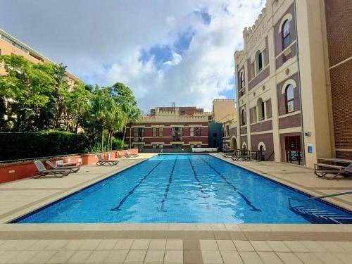 Redfern Apartment | 134 m² Apartment ∙ 2 bedrooms ∙ 4 guests