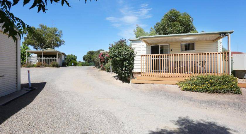 Moonta Bay Ski Chalet | 144 m² Chalet ∙ 3 bedrooms ∙ 8 guests