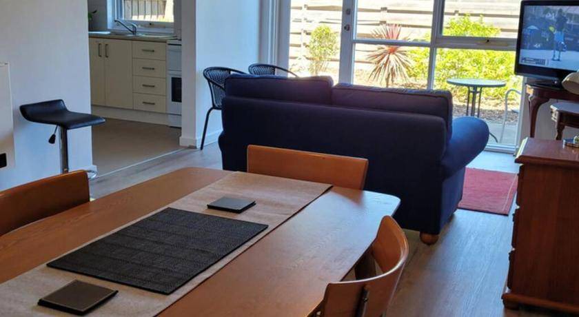 Doncaster Apartment | 15 m² Apartment ∙ 2 bedrooms ∙ 4 guests
