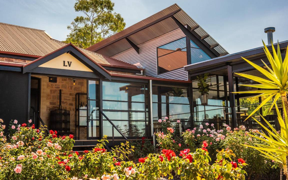 Macclesfield Bed & Breakfast | 150 m² Bed and breakfast ∙ 4 bedrooms ∙ 10 guests