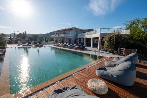 Plepi Hotel | 180 South Seaside Hotel