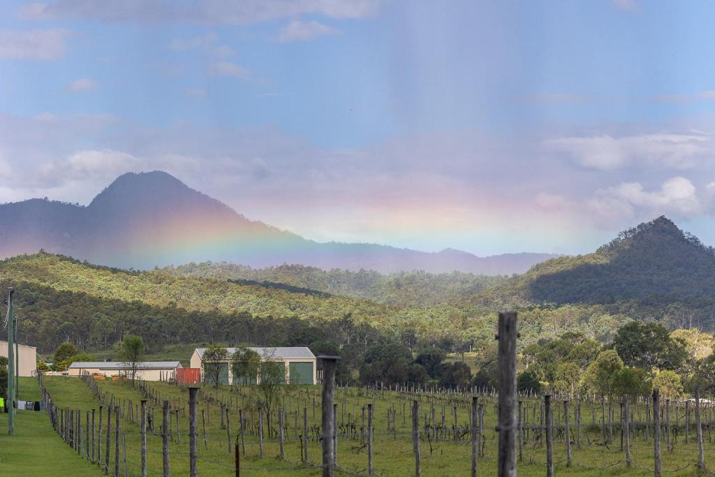 Peak Crossing Villa | 2 Bedroom Villa Countryside Retreat