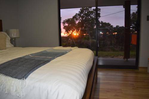 Eagle Bay Bed & Breakfast | 26 m² Bed and breakfast ∙ 2 guests