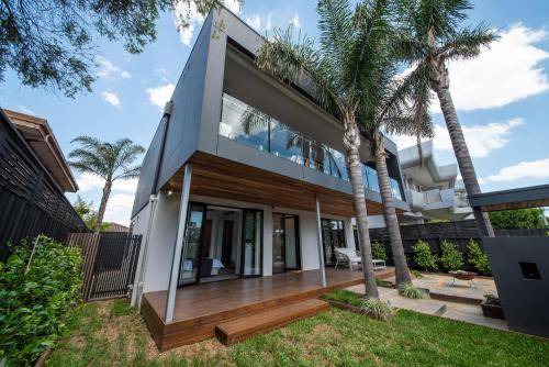 Sandringham House | 265 m² House ∙ 3 bedrooms ∙ 6 guests