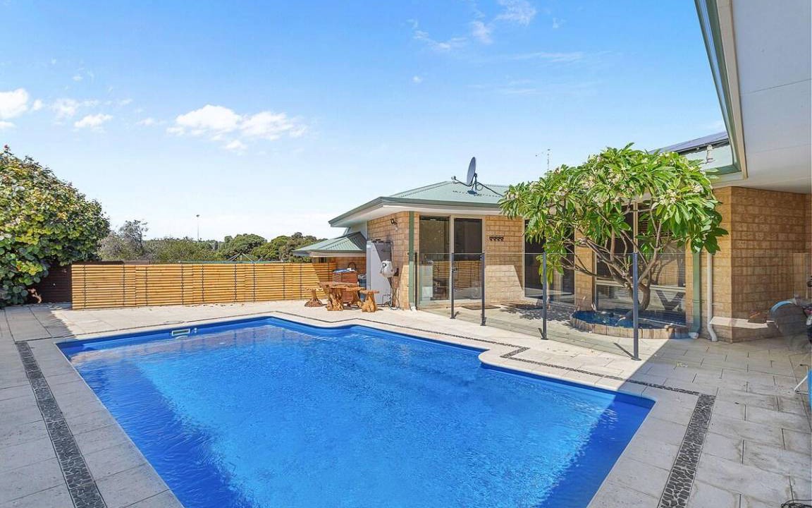 Ocean Reef House | 274 m² House ∙ 5 bedrooms ∙ 10 guests