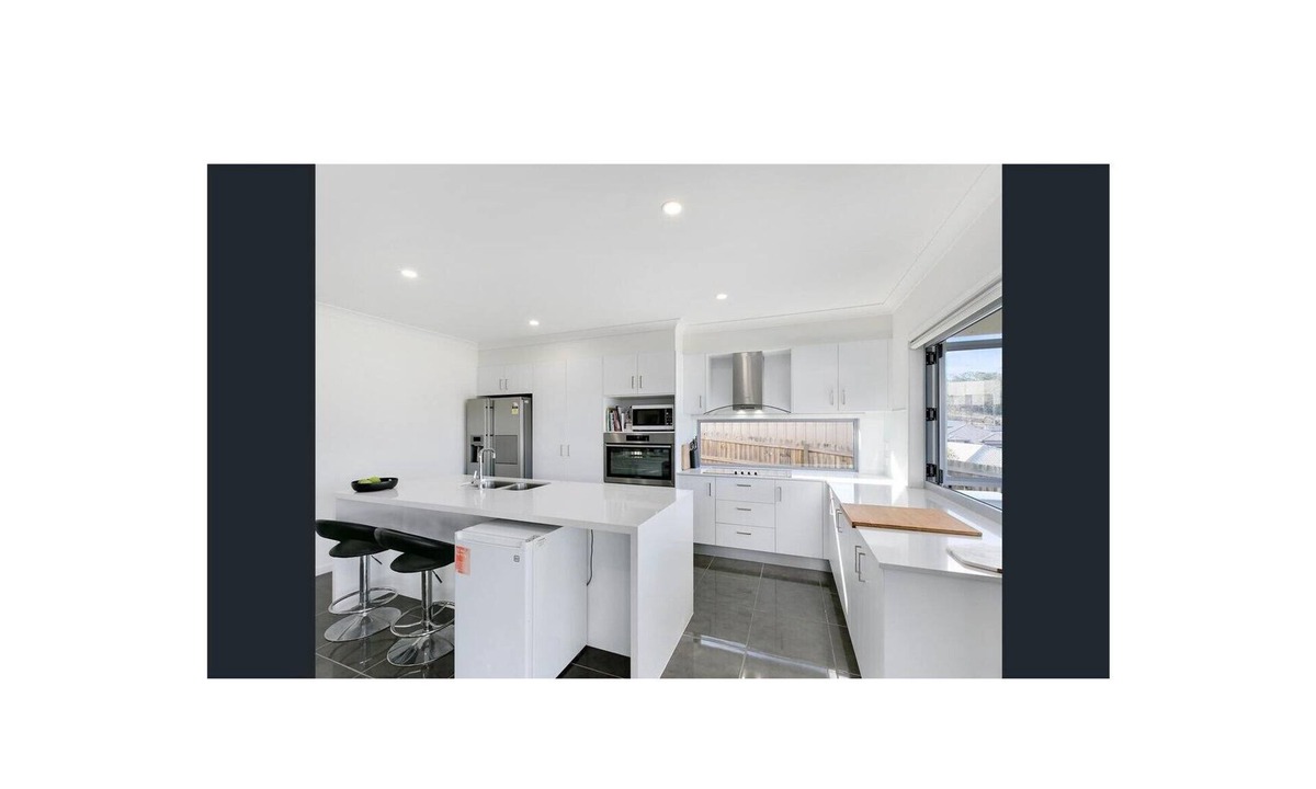Oxenford House | 4 bed house, Perfect for the Commonwealth Games on the Gold Coast