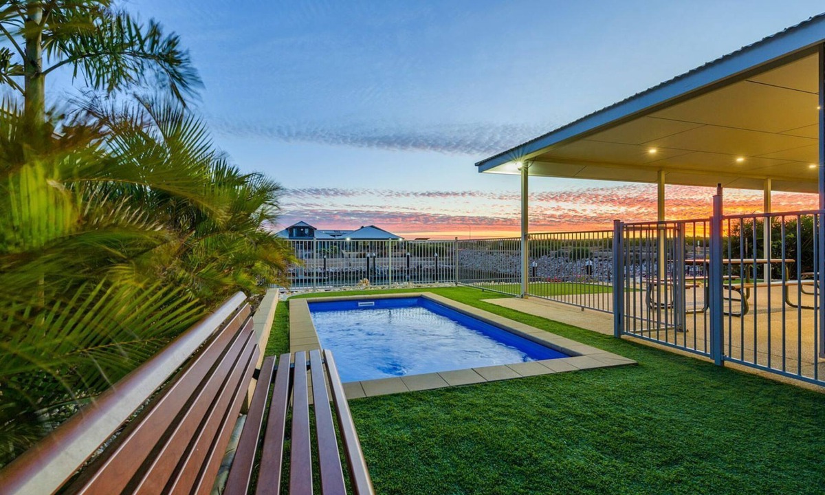 Exmouth House | 4 Corella Court - Pool and Jetty 12m max