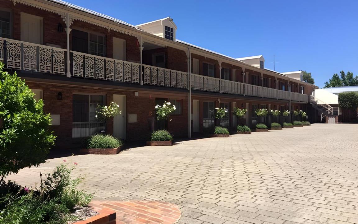 Wangaratta Hotel | 42 m² Motel ∙ 8 guests