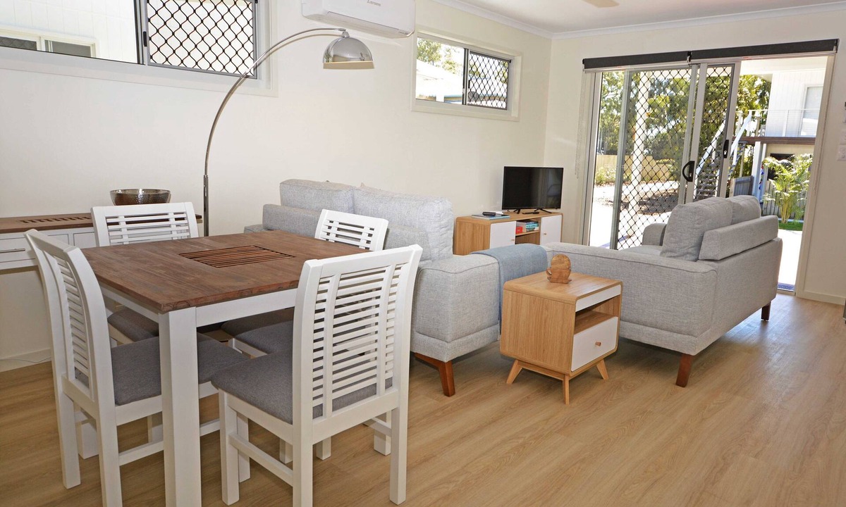 Urangan Cottage | 545 - Waters Edge Cottage. On the plaza