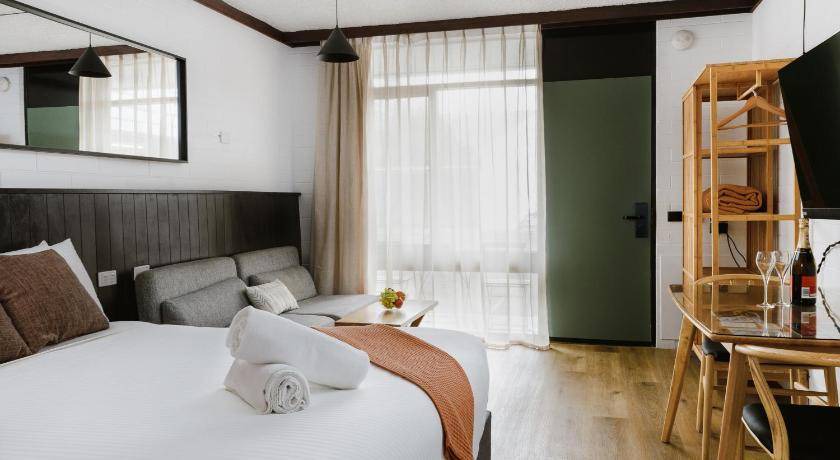 Sale Hotel | 55 m² Motel ∙ 3 bedrooms ∙ 127 guests