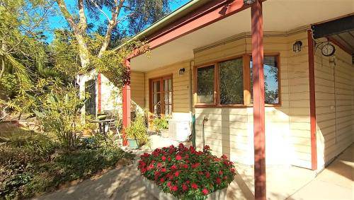 West Albury Apartment | 60 m² Apartment ∙ 2 bedrooms ∙ 4 guests
