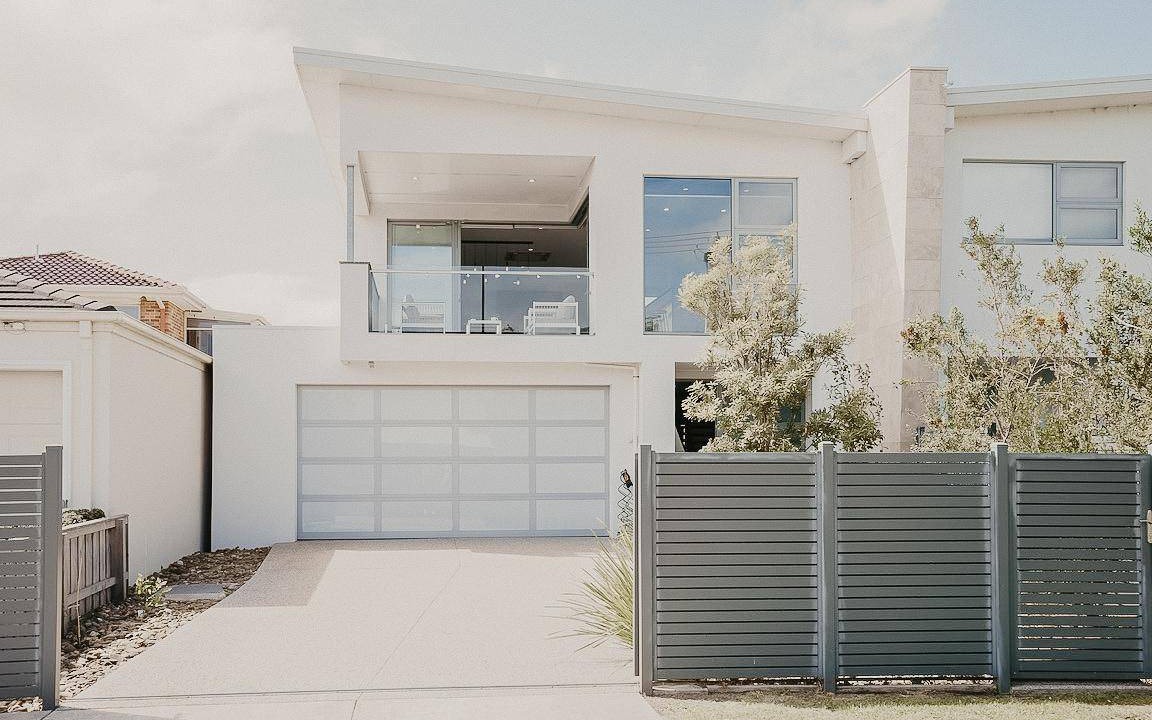 Dromana House | 600 m² House ∙ 4 bedrooms ∙ 10 guests