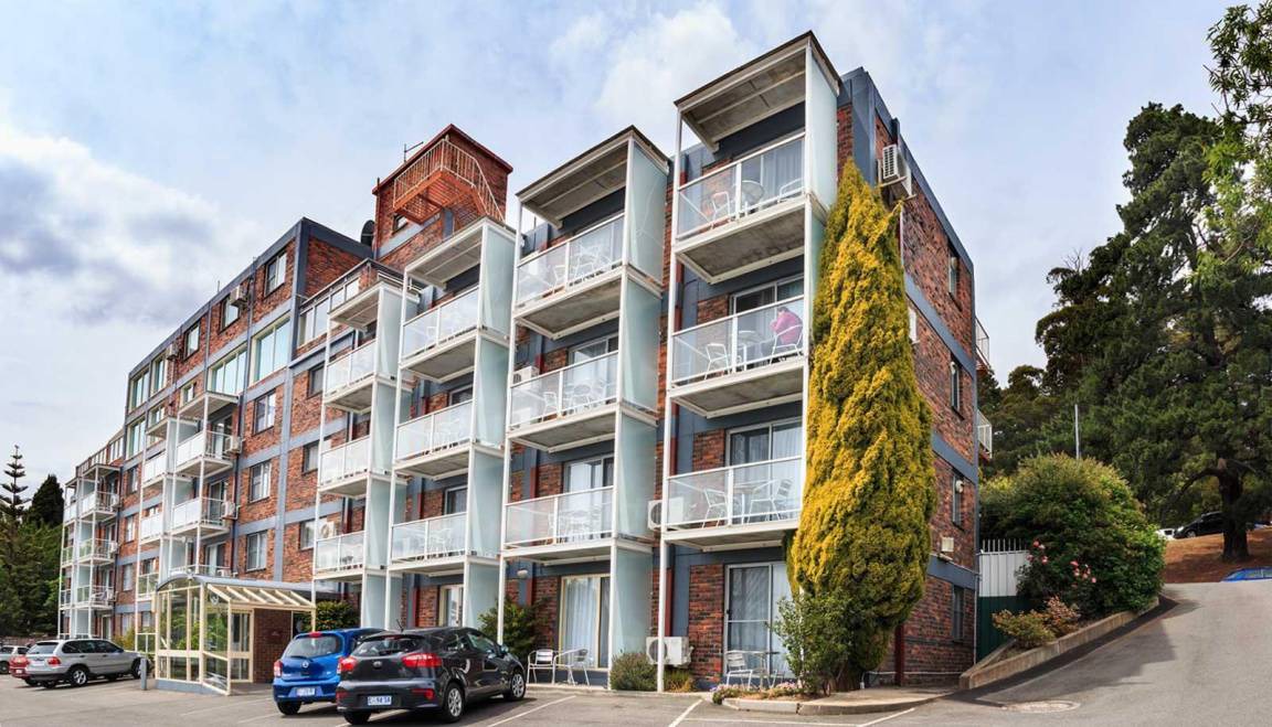 Launceston CBD Apartment | 64 m² Apartment ∙ 3 bedrooms ∙ 127 guests