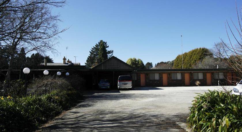 Robertson Hotel | 65 m² Motel ∙ 4 guests