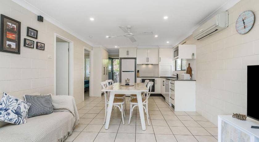 Iluka Villa | 70 m² Villa ∙ 2 bedrooms ∙ 4 guests