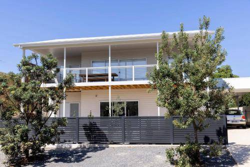 Sellicks Beach House | 76 m² House ∙ 5 bedrooms ∙ 10 guests