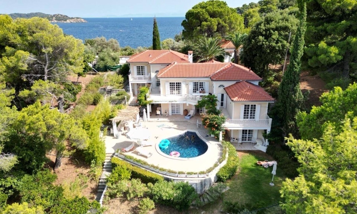 Kanapitsa Villa | 8-Bed Sea View Villa with Pool, Steps to Kanapitsa Beach