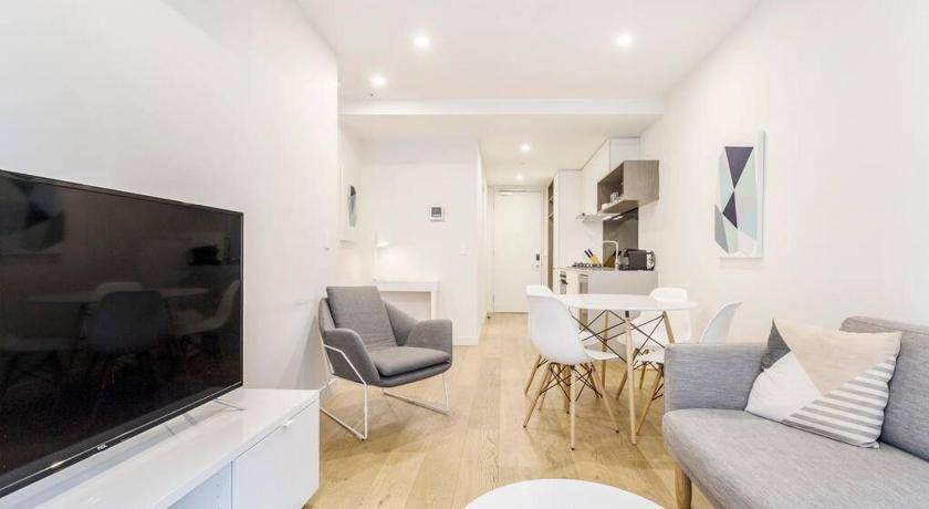 Bundoora Apartment | 80 m² Apartment ∙ 2 bedrooms ∙ 4 guests