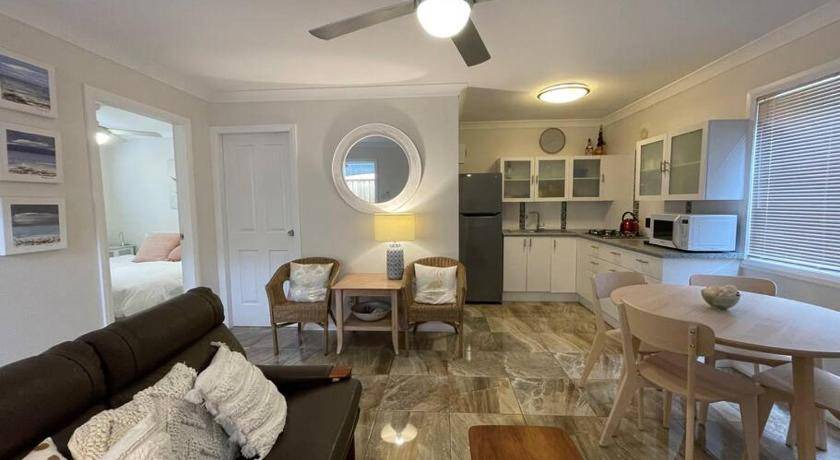 Patonga House | 80 m² House ∙ 2 bedrooms ∙ 4 guests