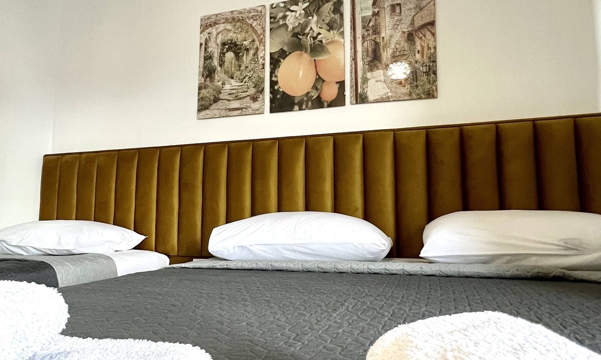 Ksamil Apartment | A comfortable home-away-from-home experience, close to everything in Ksamil.