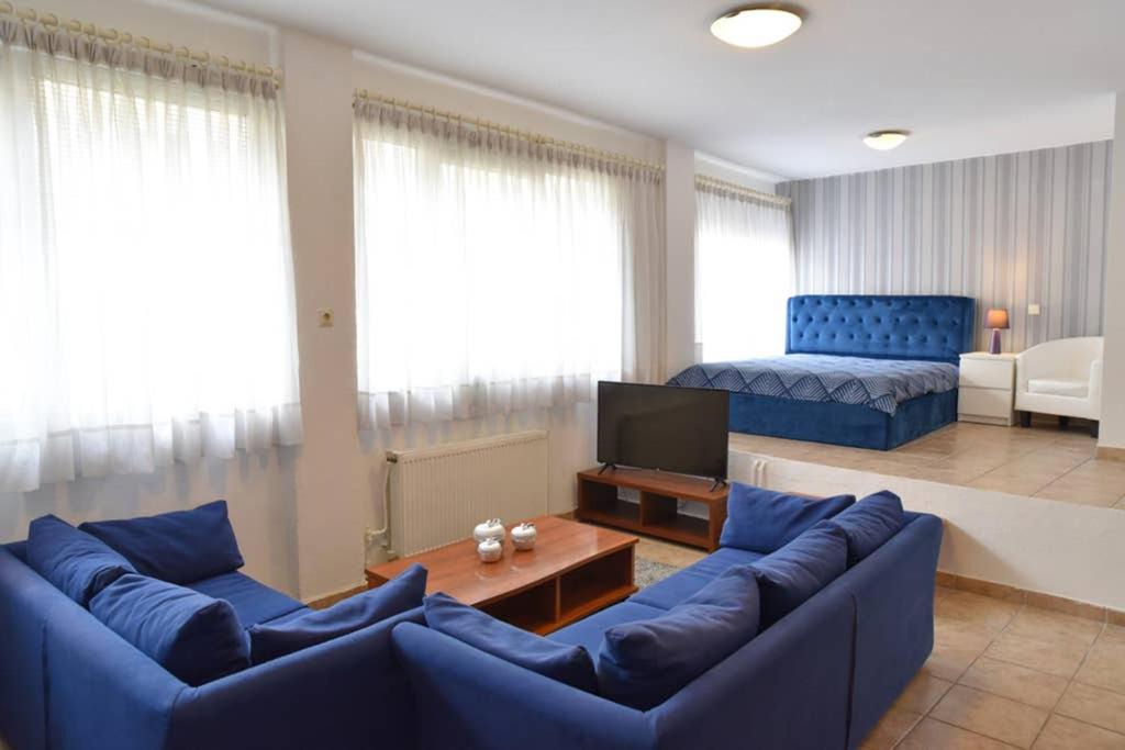 Kastoria Apartment | A Modern Bright Studio In The Center Of Kastoria