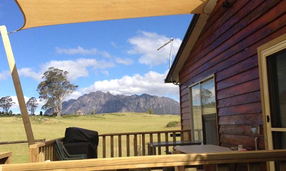 Aaa Granary Accomm Cottage | Promised Land
