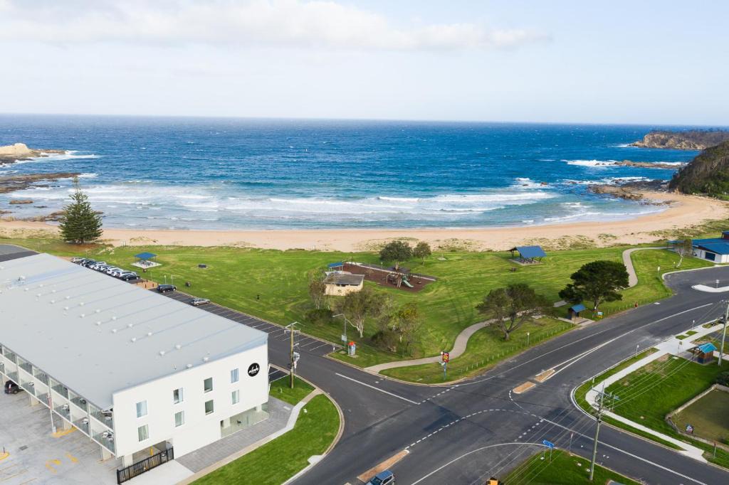 Malua Bay Hotel | Abode Malua Bay