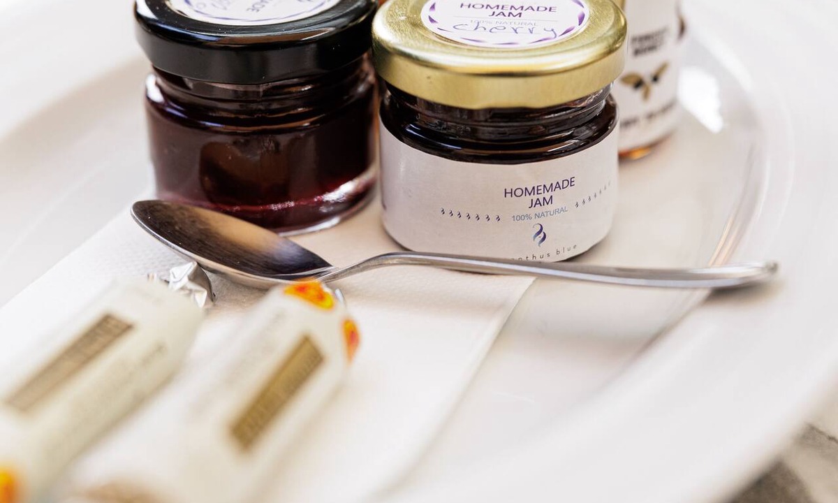 Corfu Town Hotel | Acanthus blue