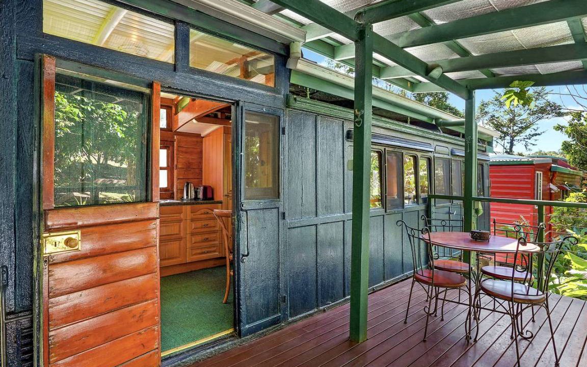 Glass House Mountains Other | Accommodation ∙ 1 bedroom ∙ 2 guests