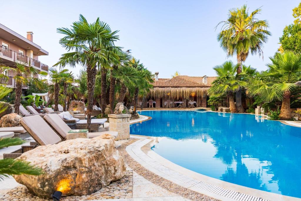 Afytos Hotel | Achtis Hotel