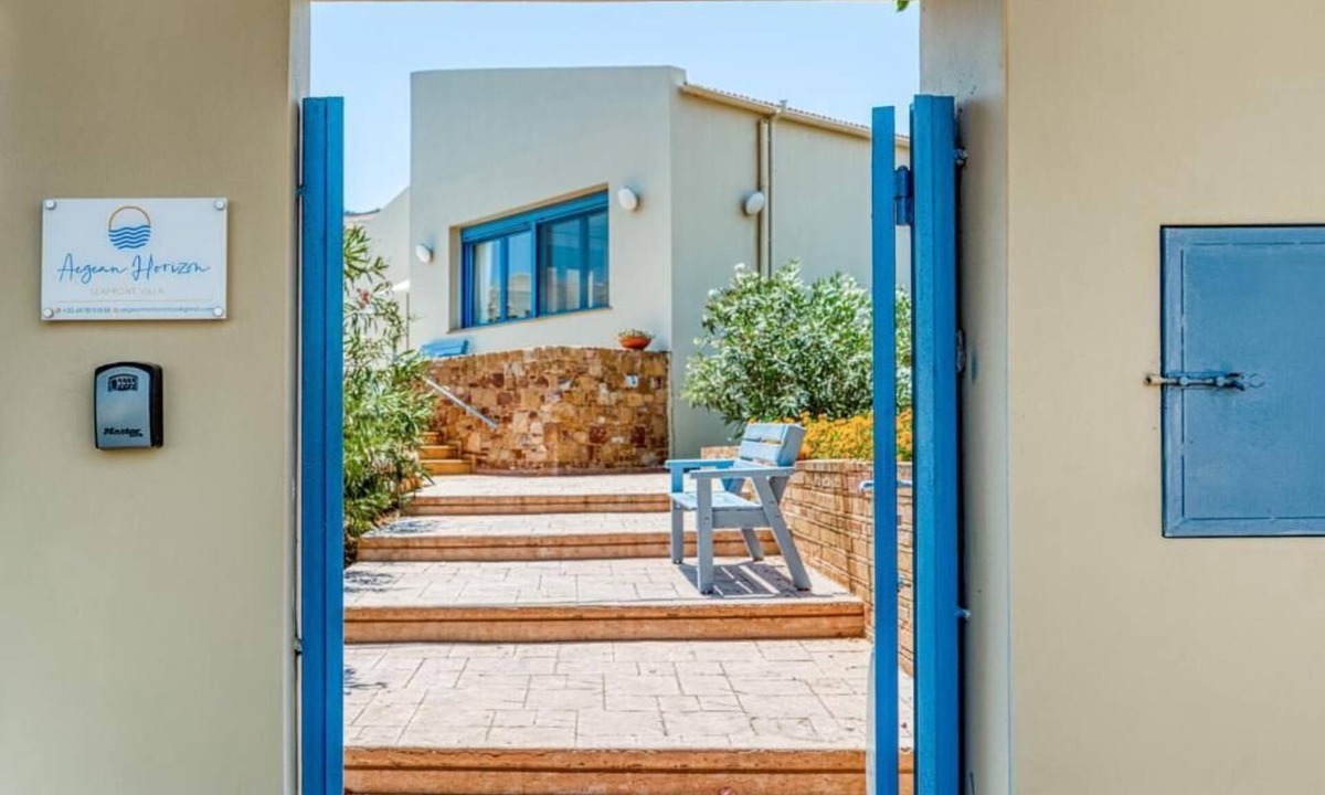 Karfas House | Aegean Horizon Karfas – Beachfront Living, Open Sea Views, Pure Aegean Calm