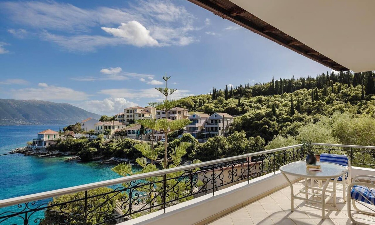 Matsoukata Villa | Alexander - Four Bedroom Villa, Sleeps 8