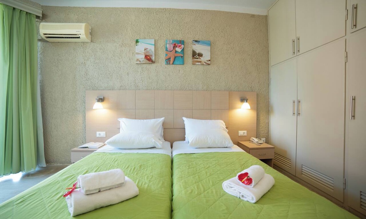 Moraitika Hotel | Alkionis