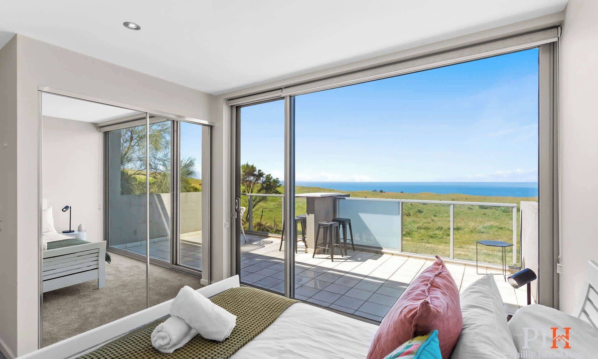 San Remo Apartment | All the Views, 2 Bedroom App San Remo