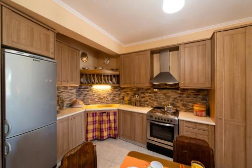 Drimonas House | Almondtree House Exanthia - Private Parking