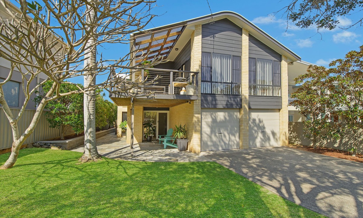 Port Macquarie House | Amara - Pet Friendly Beachside Escape