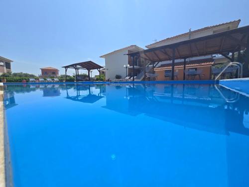 Kavallos Apartment | Amarandos Inn