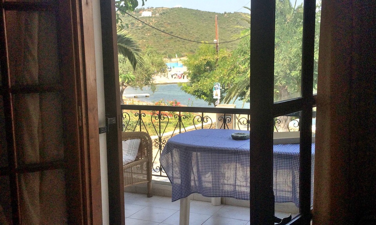 Aristotelis Hotel | Ammouliani seafront House