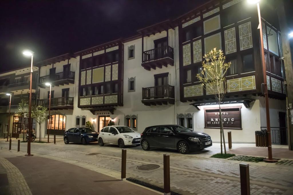 Karpenisi Hotel | Anesis Hotel