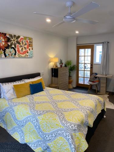 Lynbrook Bed & Breakfast | Ange's BnB - Self Contained Unit with Ensuite