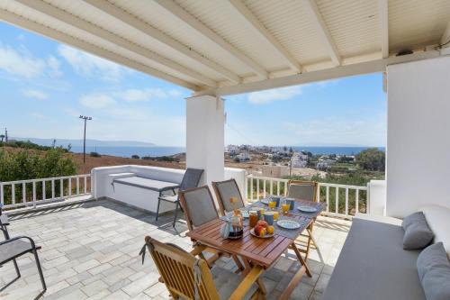 Piso Livadi Villa | Anthoula's Sea View Apartment