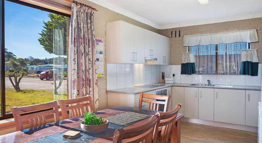 Narooma Apartment | Apartment ∙ 2 bedrooms ∙ 4 guests