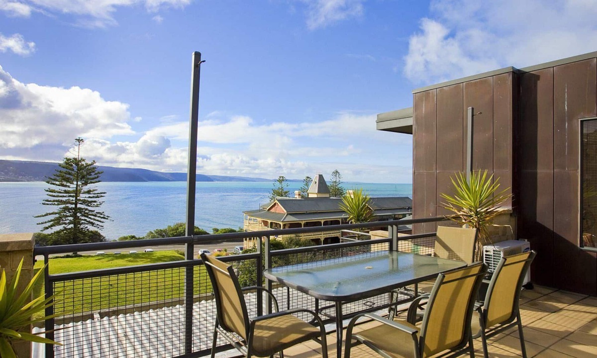 Lorne Apartment | Apartment 35 Pacific Apartments